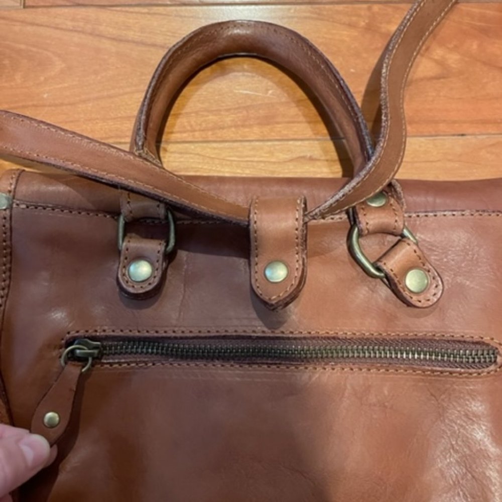 I MEDICI FIRENZE Genuine Leather Backpack Handbag - Picture 4 of 9